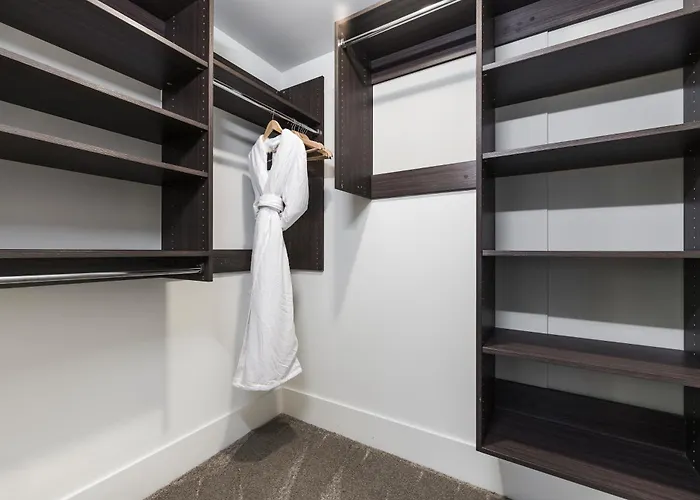 3005 Buckhead